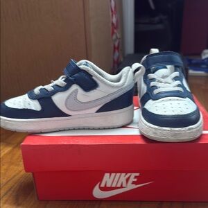 Nike Toddler Court Borough Low-Top Sneakers 9C